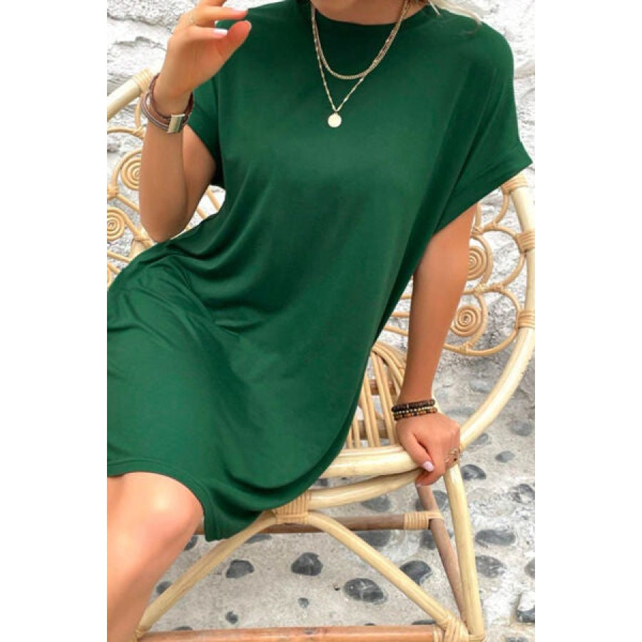 Pocketed Round Neck Short Sleeve Dress Apparel and Accessories