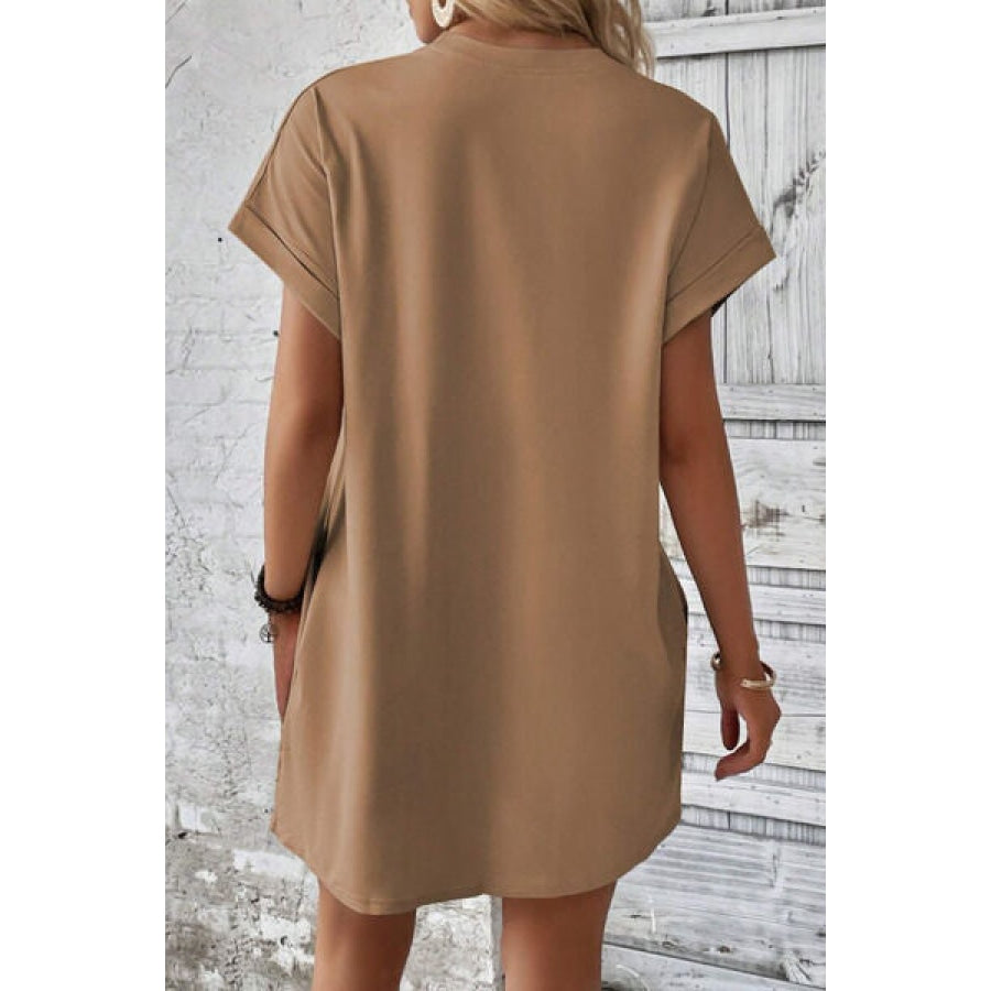 Pocketed Round Neck Short Sleeve Dress Apparel and Accessories