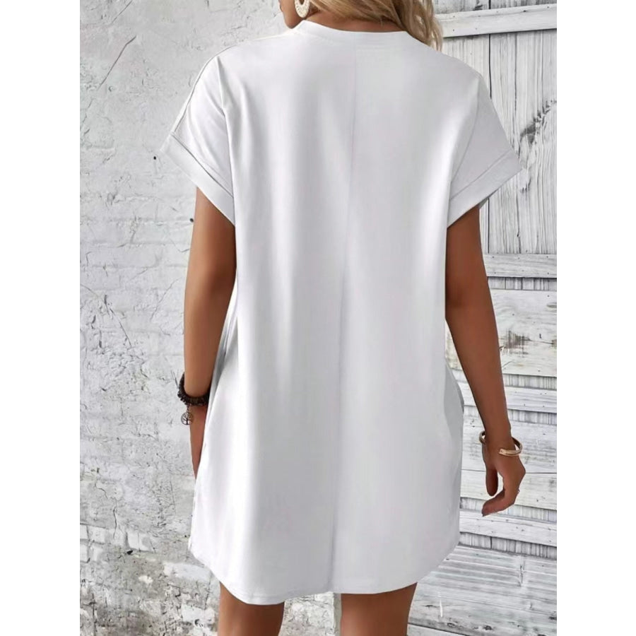 Pocketed Round Neck Short Sleeve Dress Apparel and Accessories