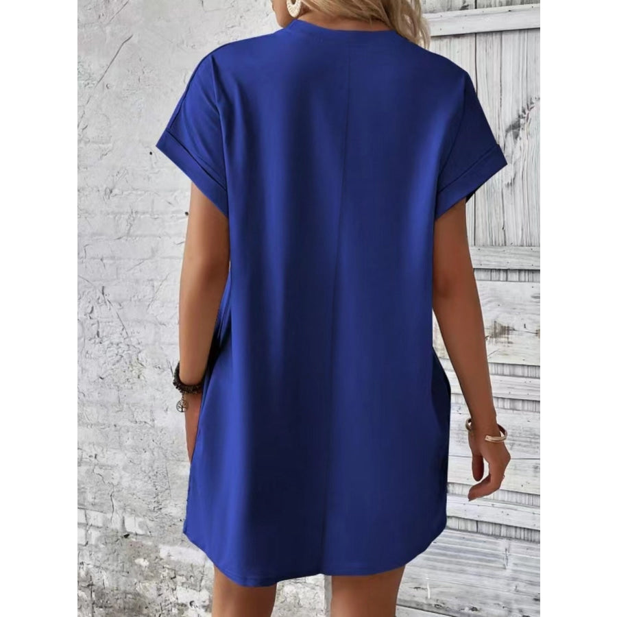 Pocketed Round Neck Short Sleeve Dress Apparel and Accessories