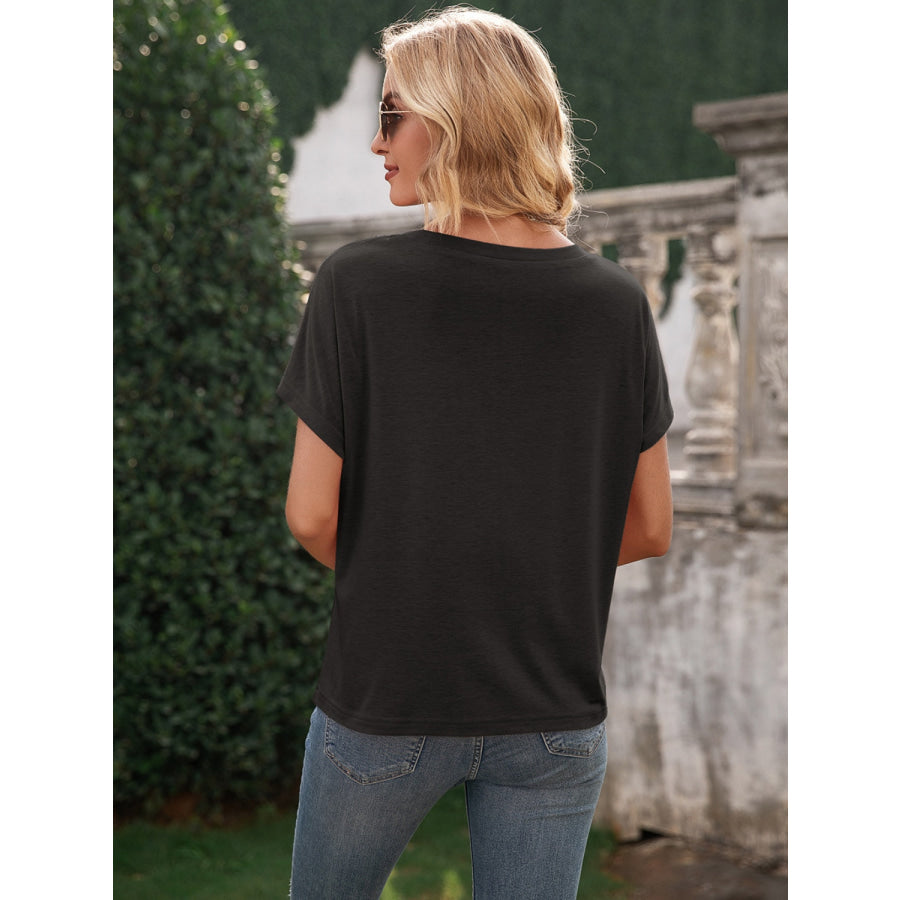 Pocketed Round Neck Short Sleeve T-Shirt Black / S Apparel and Accessories