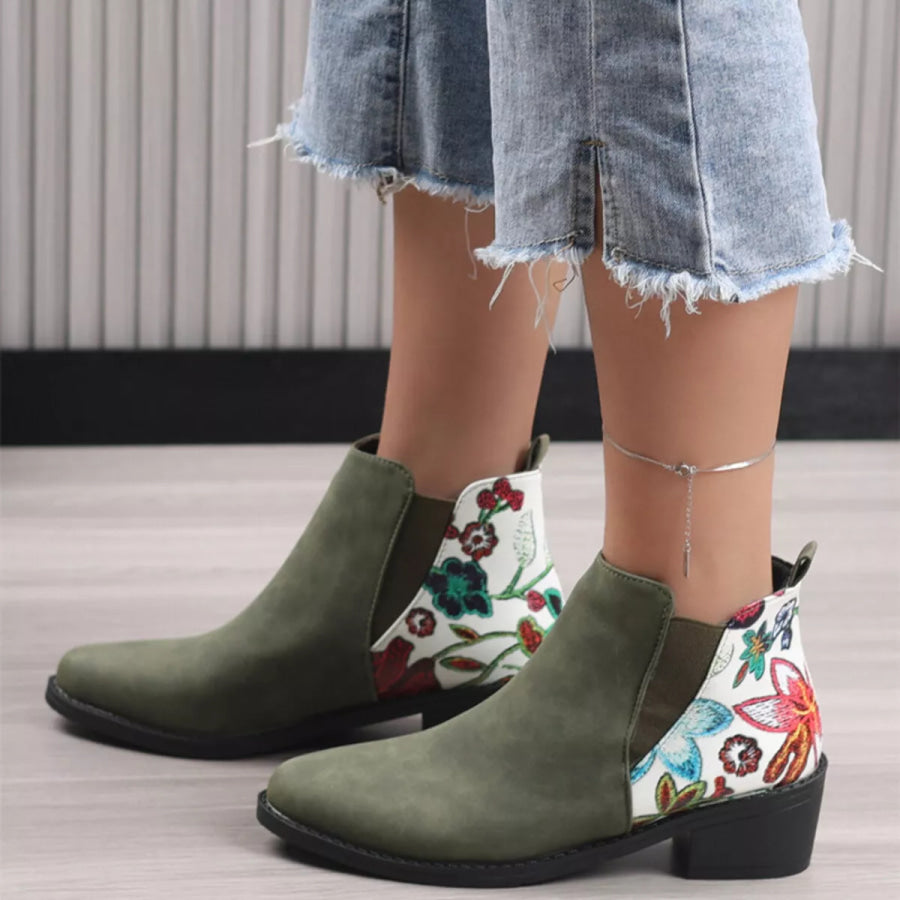Point Toe Block Heels Ankle Boots Green Pattern / 35 Apparel and Accessories