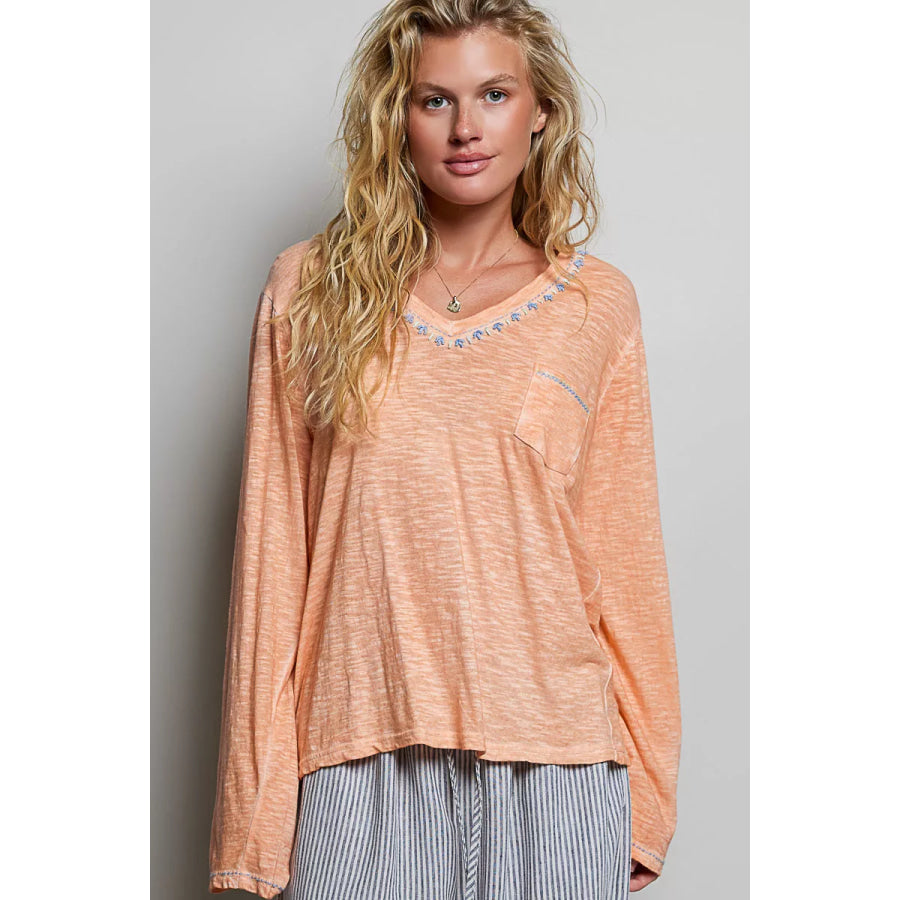 POL Contrast Stitch V-Neck Lightweight Knit Long Sleeve Top Apparel and Accessories
