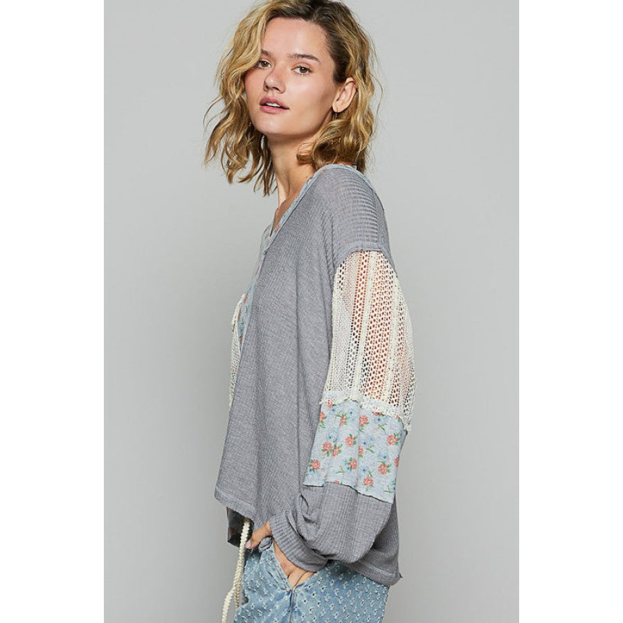 POL Floral Crochet Patch V-Neck Top Charcoal / S Apparel and Accessories