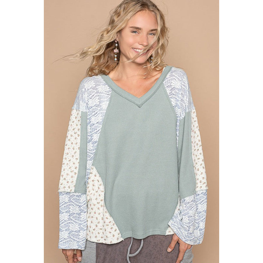 POL Lace Floral Round Neck Knit Top Apparel and Accessories