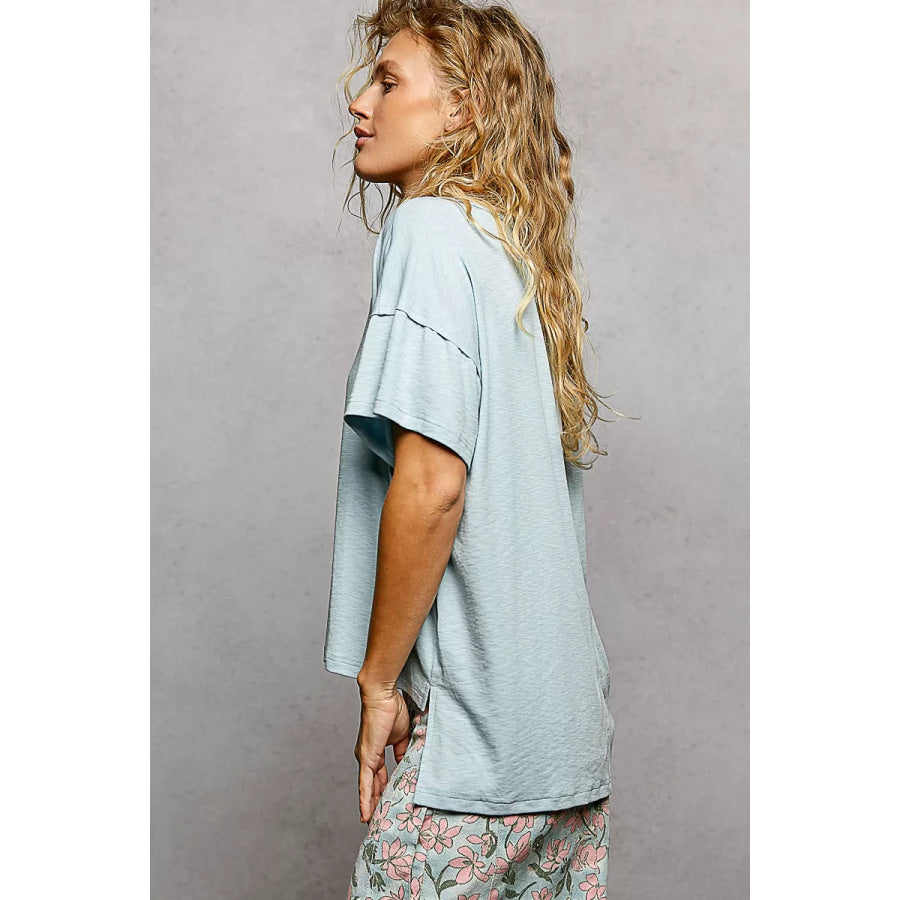 POL Round Neck Short Sleeve T-Shirt with High Low Hem Apparel and Accessories