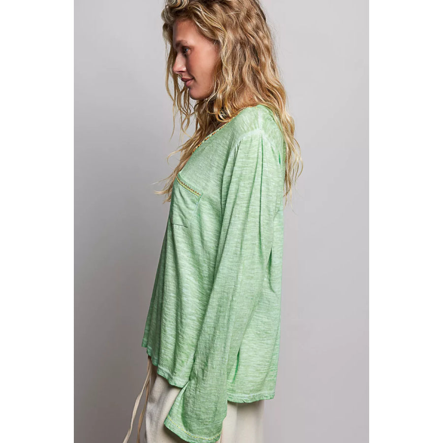 POL V-Neck Contrast Stitch Lightweight Knit Long Sleeve Top Apparel and Accessories