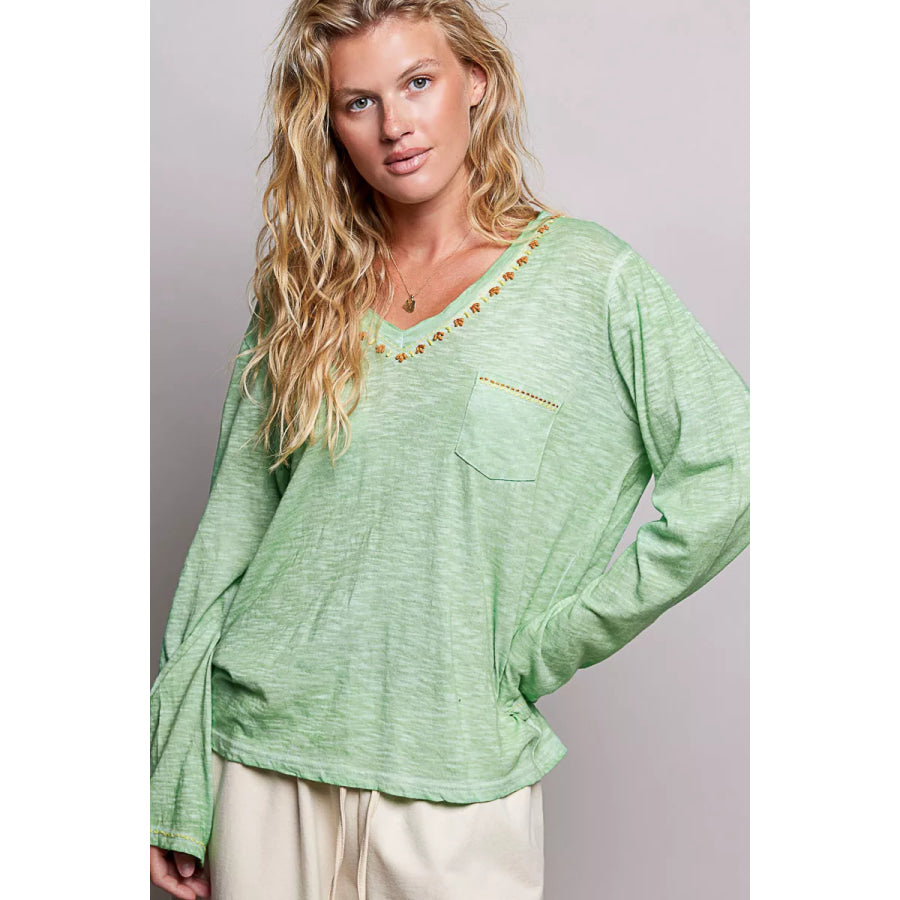 POL V-Neck Contrast Stitch Lightweight Knit Long Sleeve Top GREEN / S Apparel and Accessories