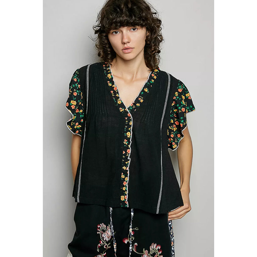 POL V-Neck Floral Ruffle Sleeve Blouse Apparel and Accessories