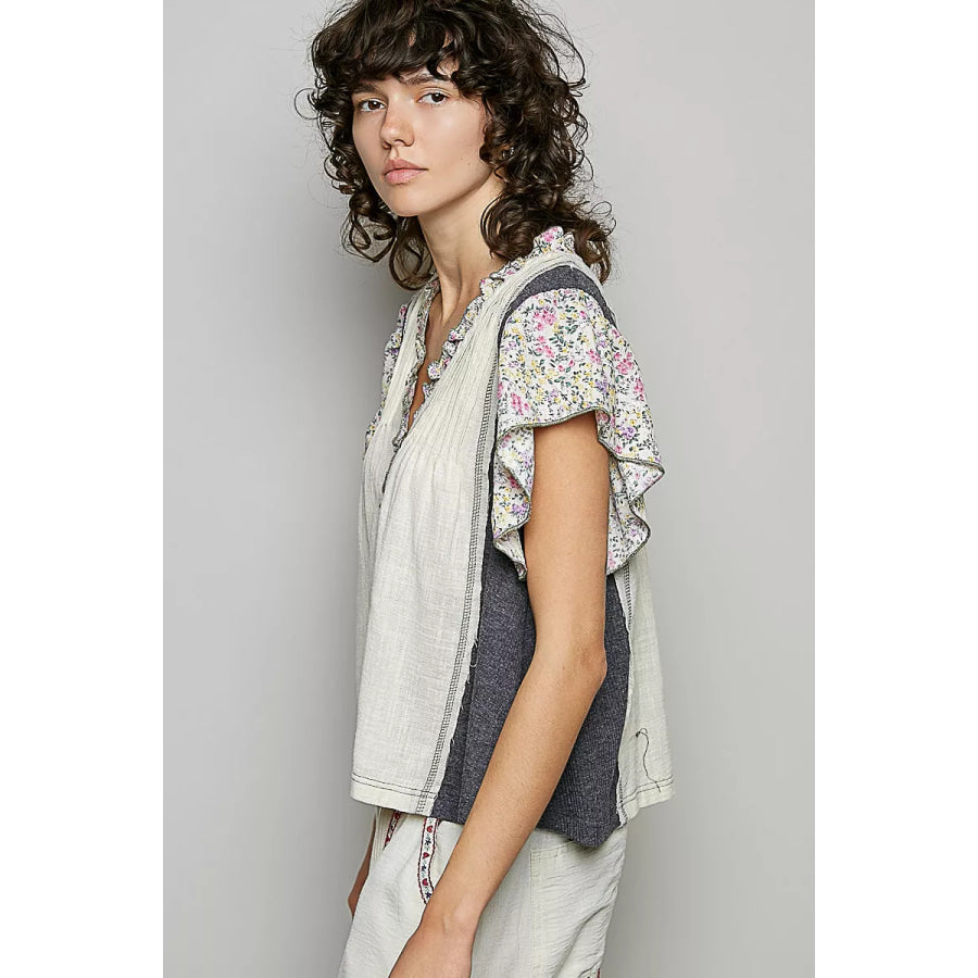 POL V-Neck Floral Ruffle Sleeve Blouse Apparel and Accessories