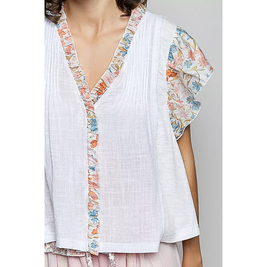 POL V-Neck Floral Ruffle Sleeve Blouse Apparel and Accessories