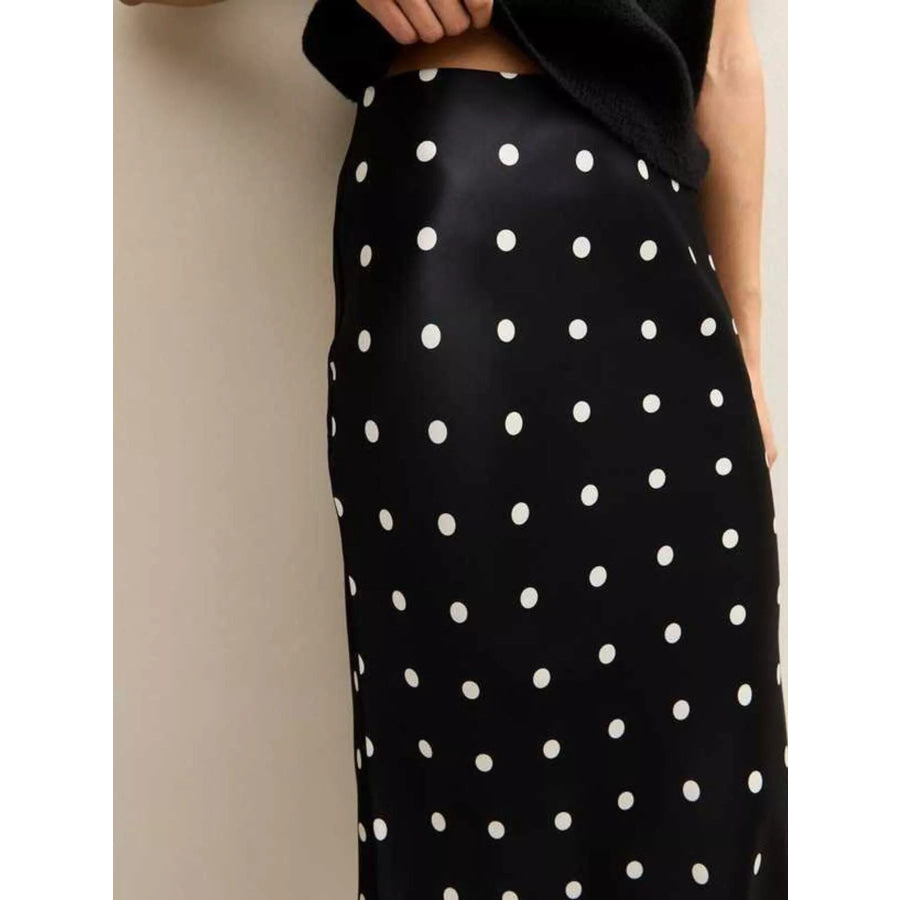 Polka Dot Midi Skirt with Lace Trim Apparel and Accessories