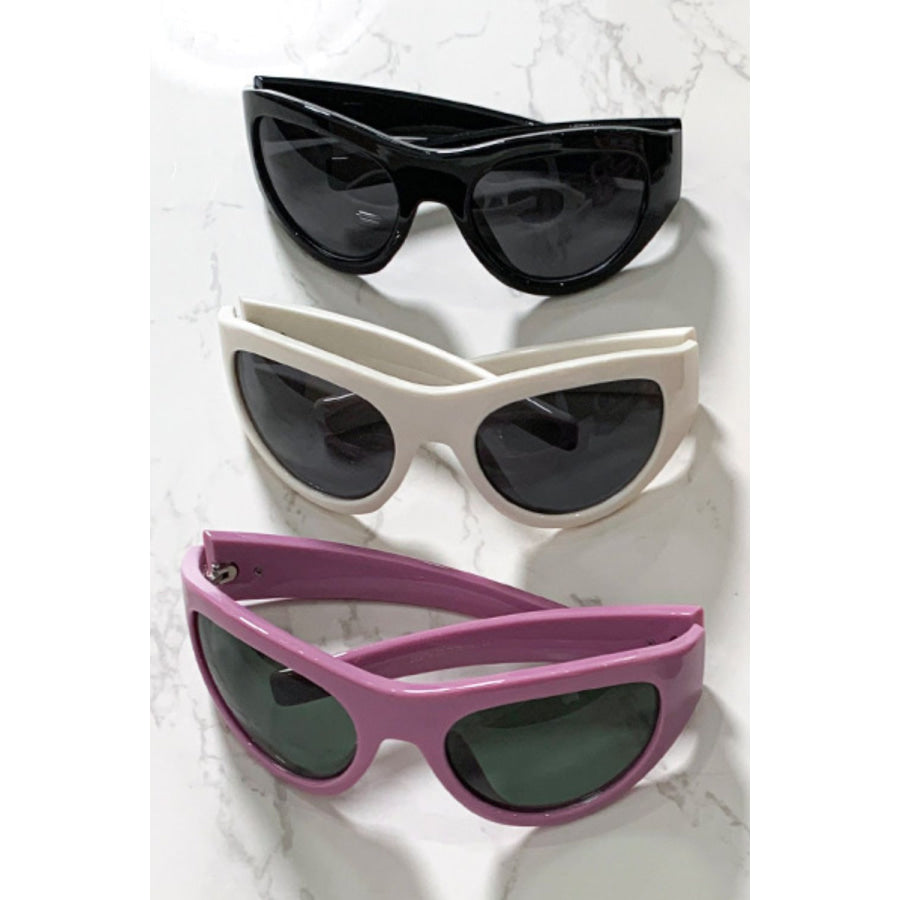 Polycarbonate Frame Cat-Eye Sunglasses Apparel and Accessories