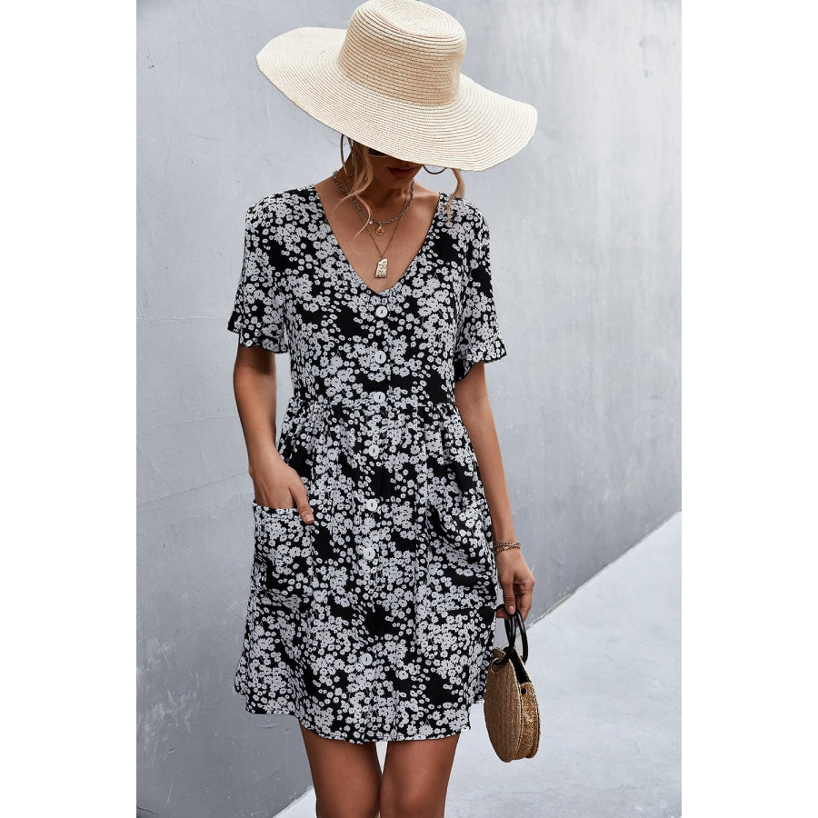 Printed Button down Pocketed Dress Black / S