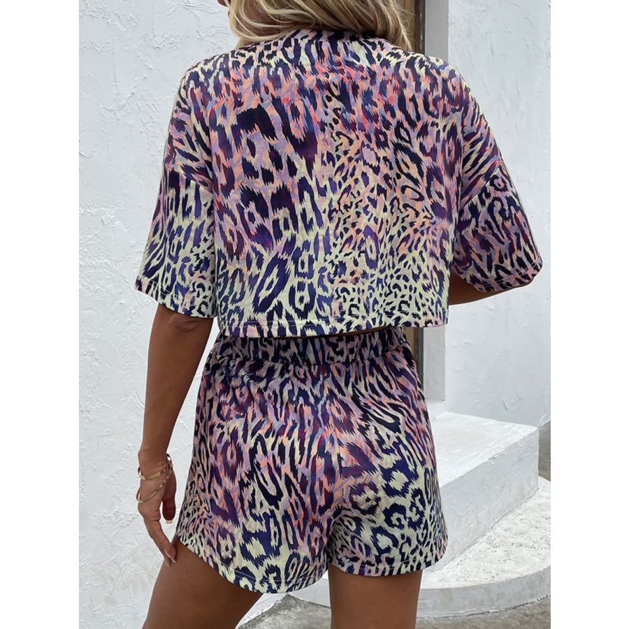 Printed Round Neck Dropped Shoulder Half Sleeve Top and Shorts Set