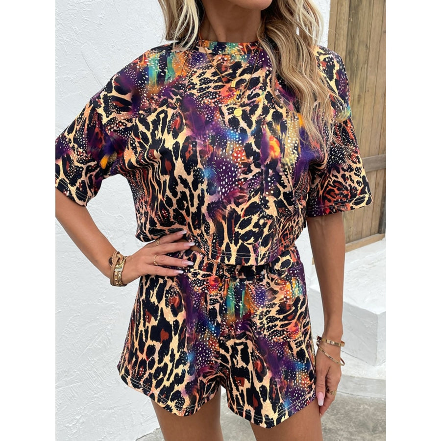 Printed Round Neck Dropped Shoulder Half Sleeve Top and Shorts Set