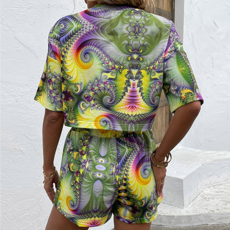 Printed Round Neck Dropped Shoulder Half Sleeve Top and Shorts Set Multicolor / S