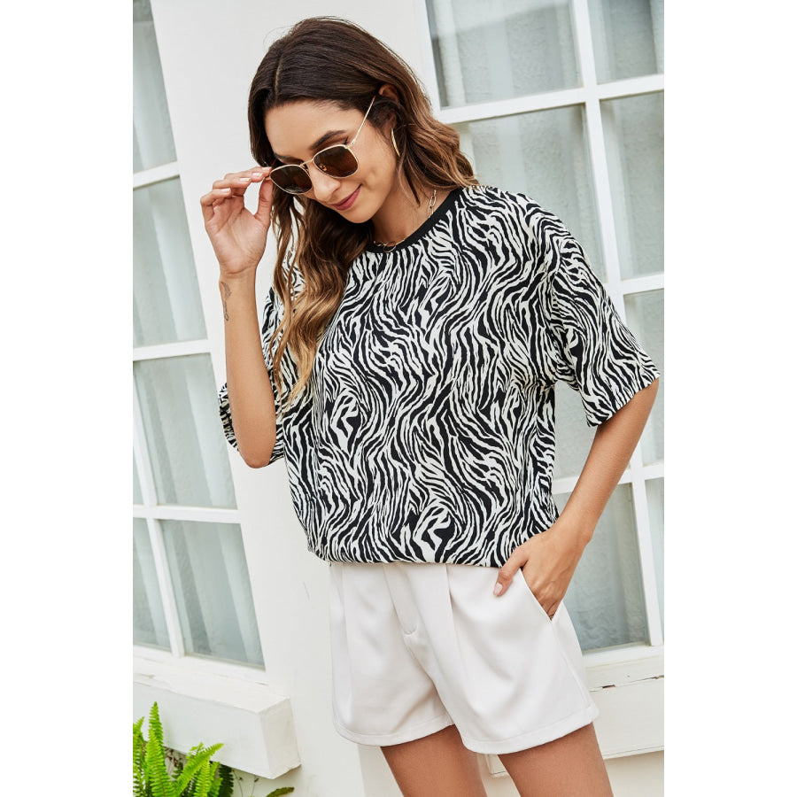 Printed Round Neck Half Sleeve Top Apparel and Accessories