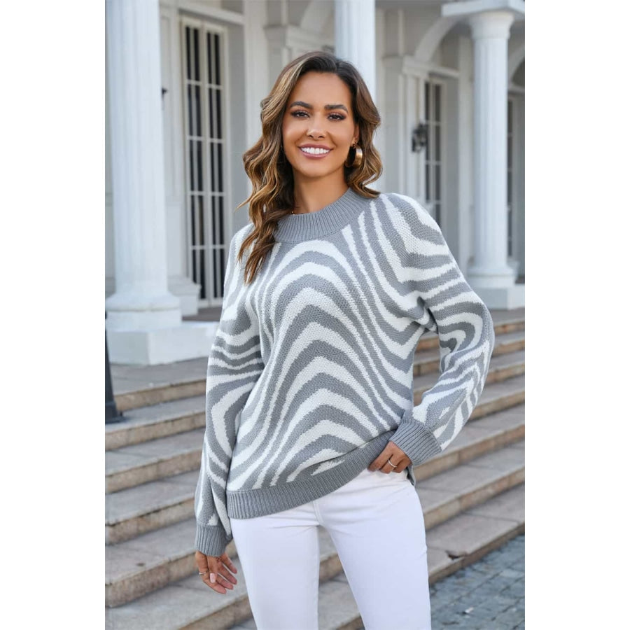 Printed Round Neck Long Sleeve Pullover Sweater Light Gray / S