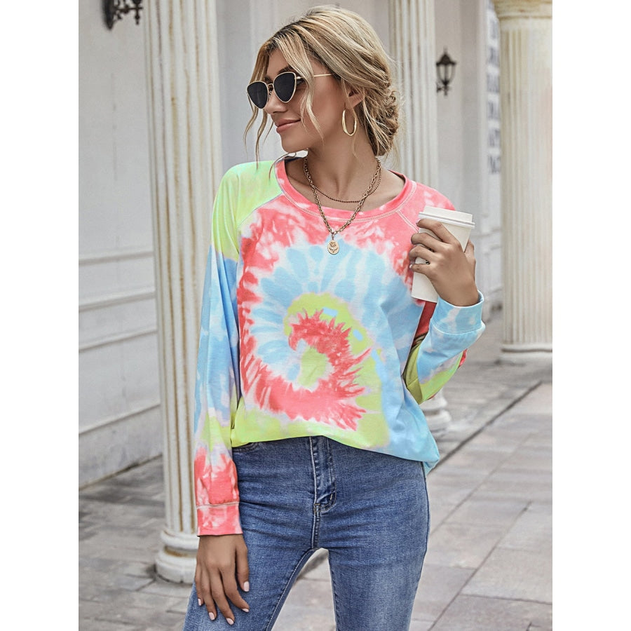 Printed Round Neck Raglan Sleeve Tee Coral / S