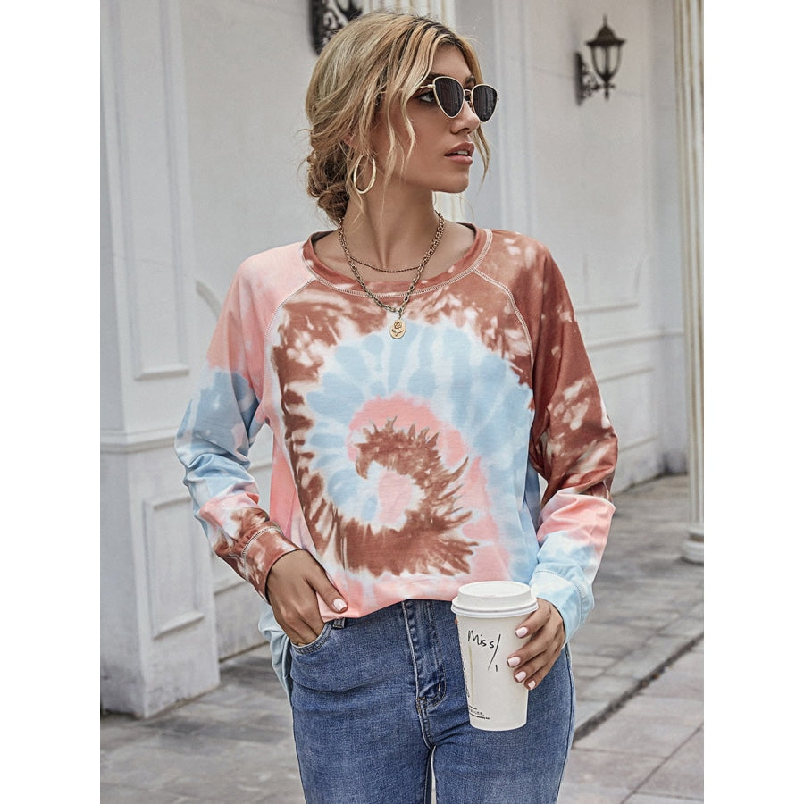 Printed Round Neck Raglan Sleeve Tee