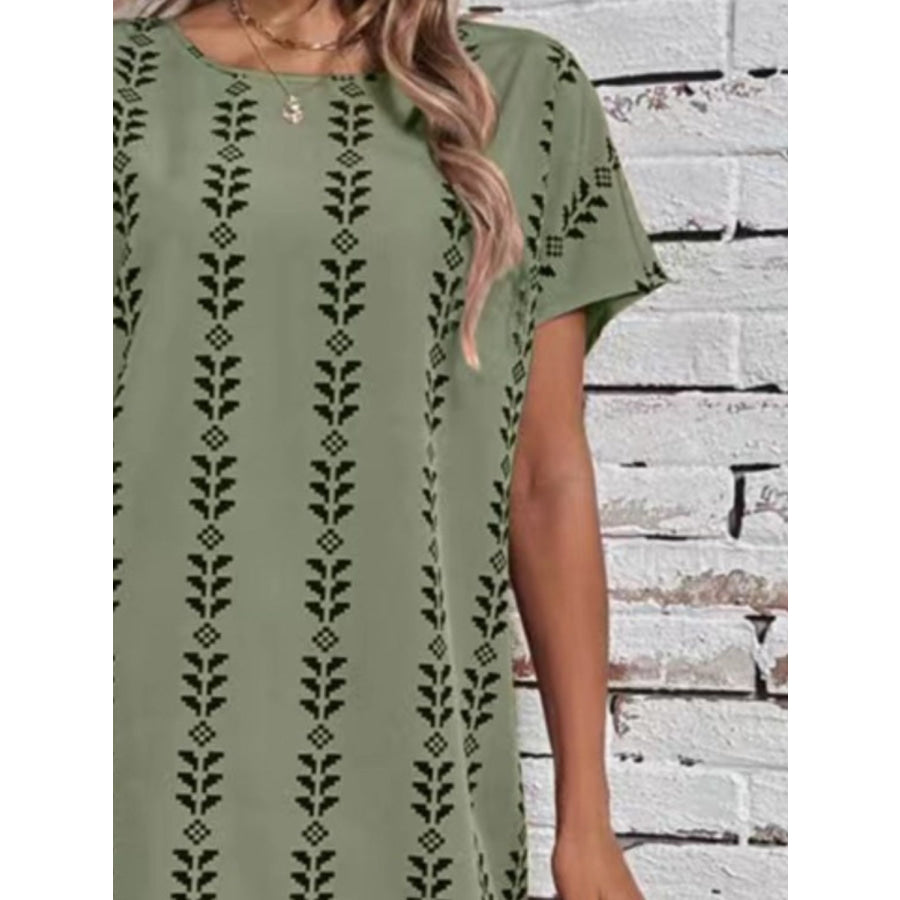 Printed Round Neck Short Sleeve Dress Apparel and Accessories