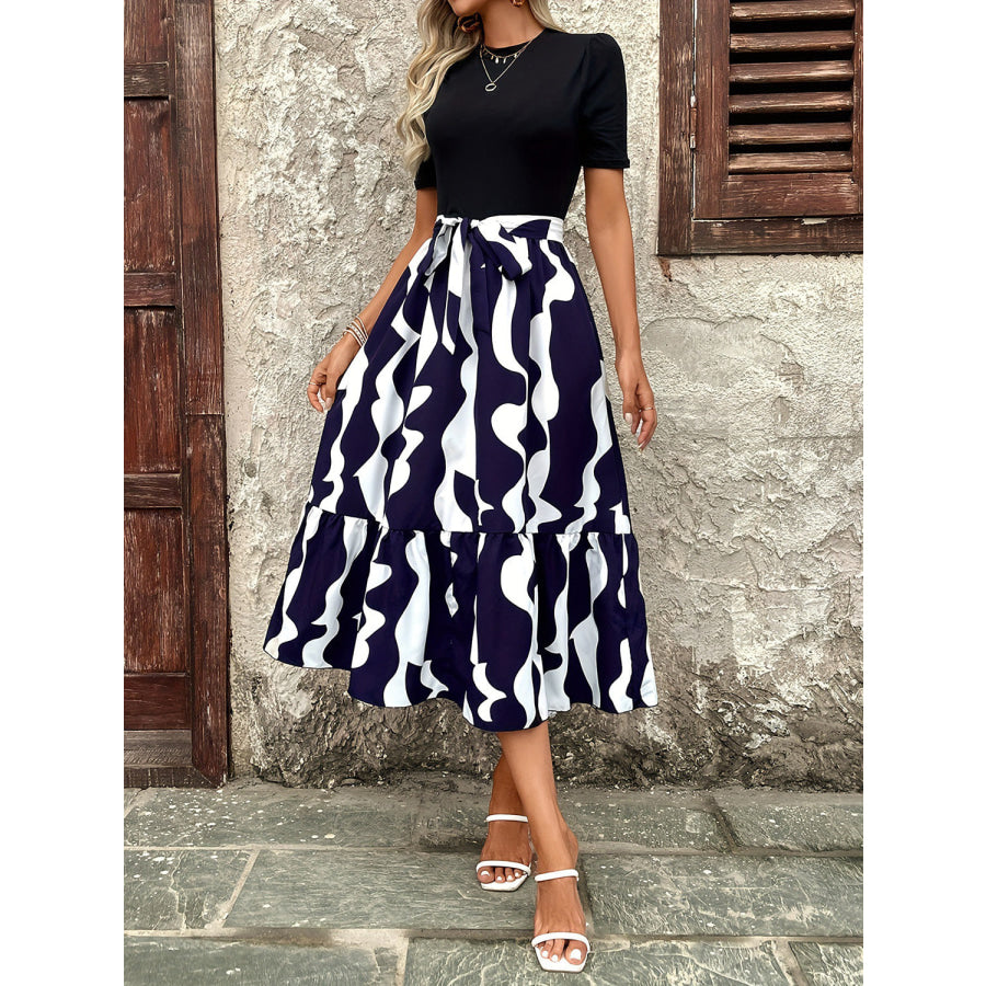 Printed Round Neck Short Sleeve Midi Dress Apparel and Accessories