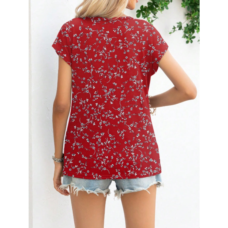 Printed Round Neck Short Sleeve T-Shirt Deep Red / S Apparel and Accessories