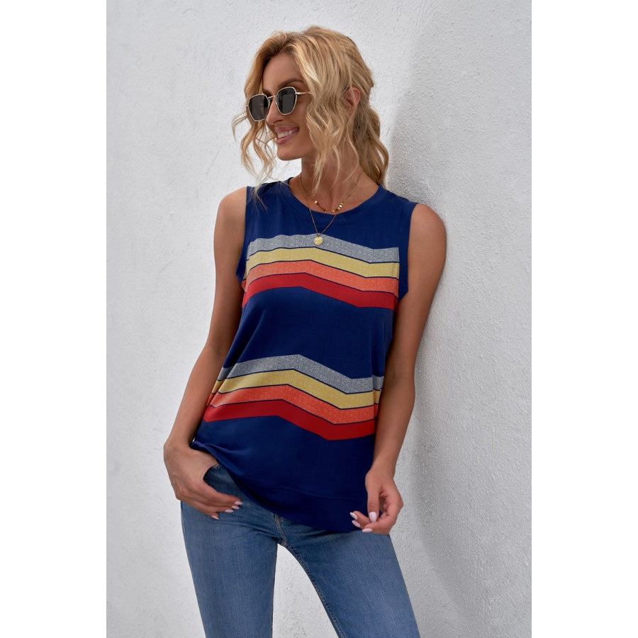 Printed Side Slit Round Neck Tank Navy / S