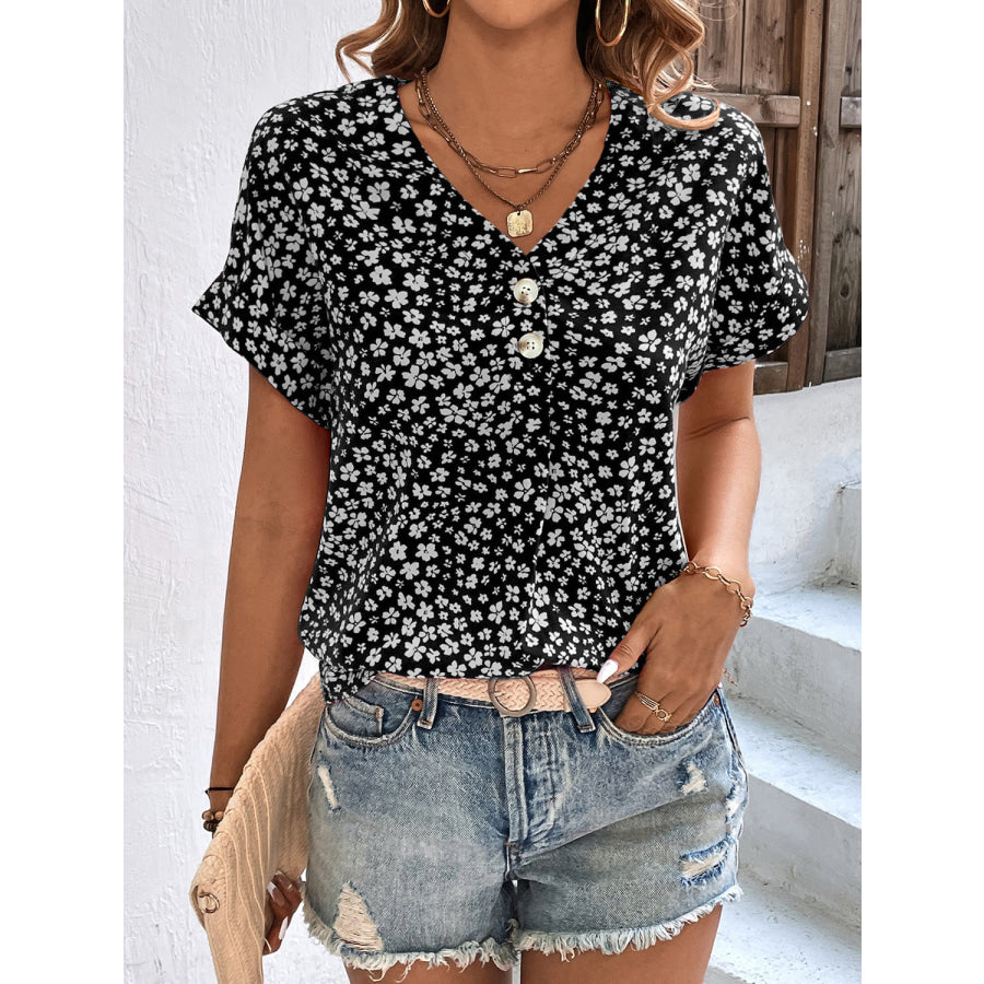 Printed V-Neck Short Sleeve Blouse Apparel and Accessories