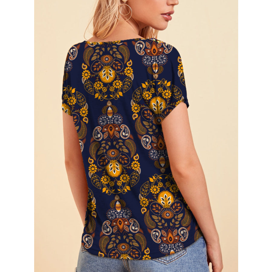 Printed V-Neck Short Sleeve T-Shirt Multicolor / S Apparel and Accessories