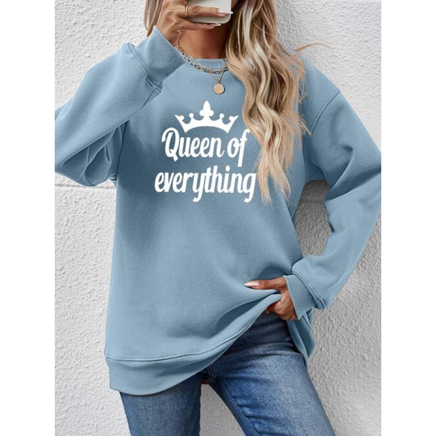 QUEEN OF EVERYTHING Round Neck Sweatshirt Misty Blue / S