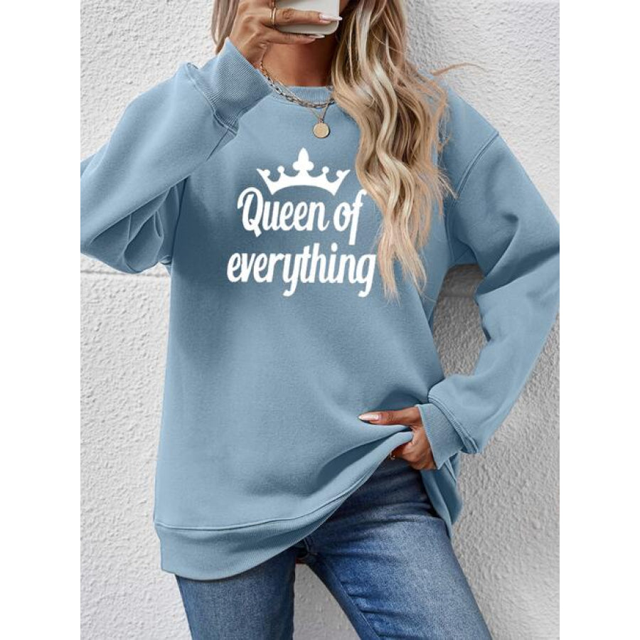 QUEEN OF EVERYTHING Round Neck Sweatshirt Misty Blue / S