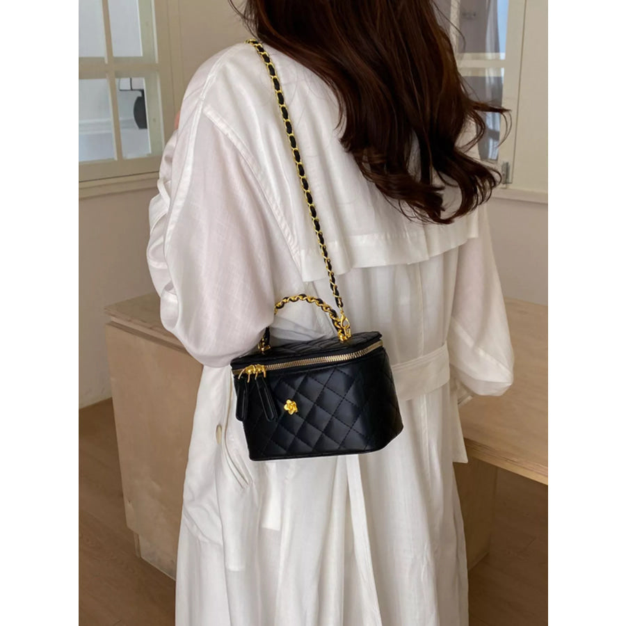 Quilted Chain Crossbody Bag Black / onesize Apparel and Accessories