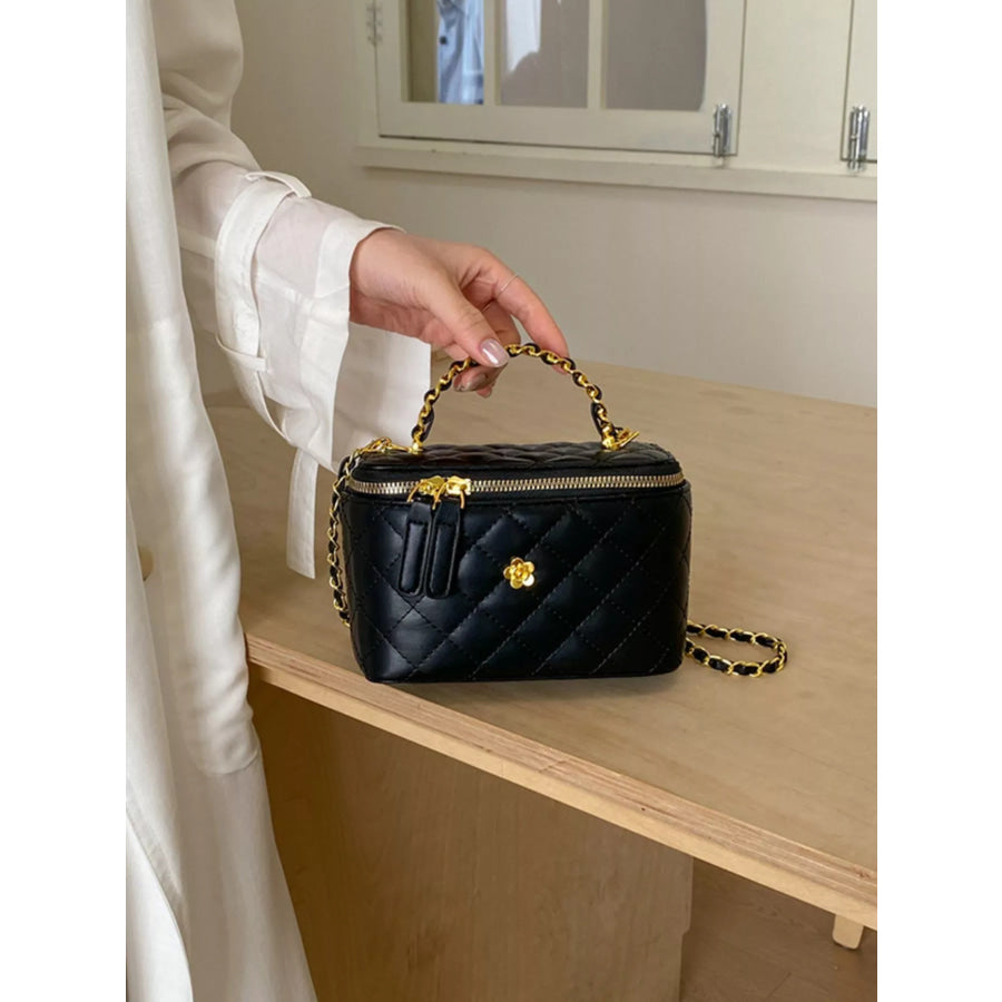 Quilted Chain Crossbody Bag Black / onesize Apparel and Accessories