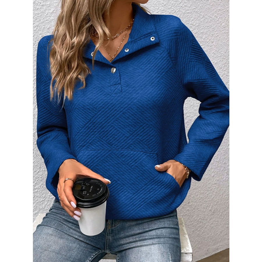 Raglan Sleeve Collared Neck Sweatshirt with Pocket