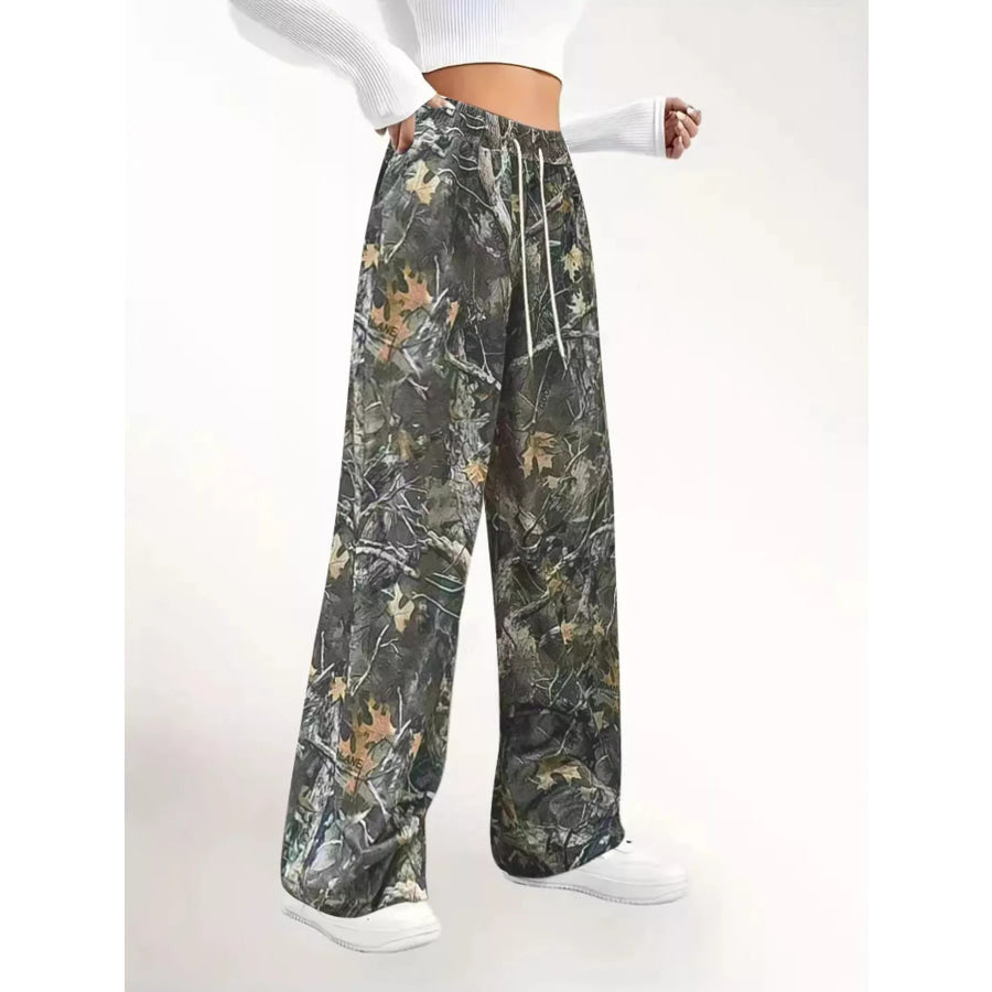 Relaxed Fit Camo Print Drawstring Waist Pants Apparel and Accessories