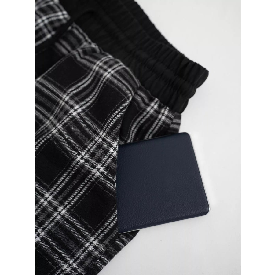 Relaxed Fit Plaid Pants Apparel and Accessories