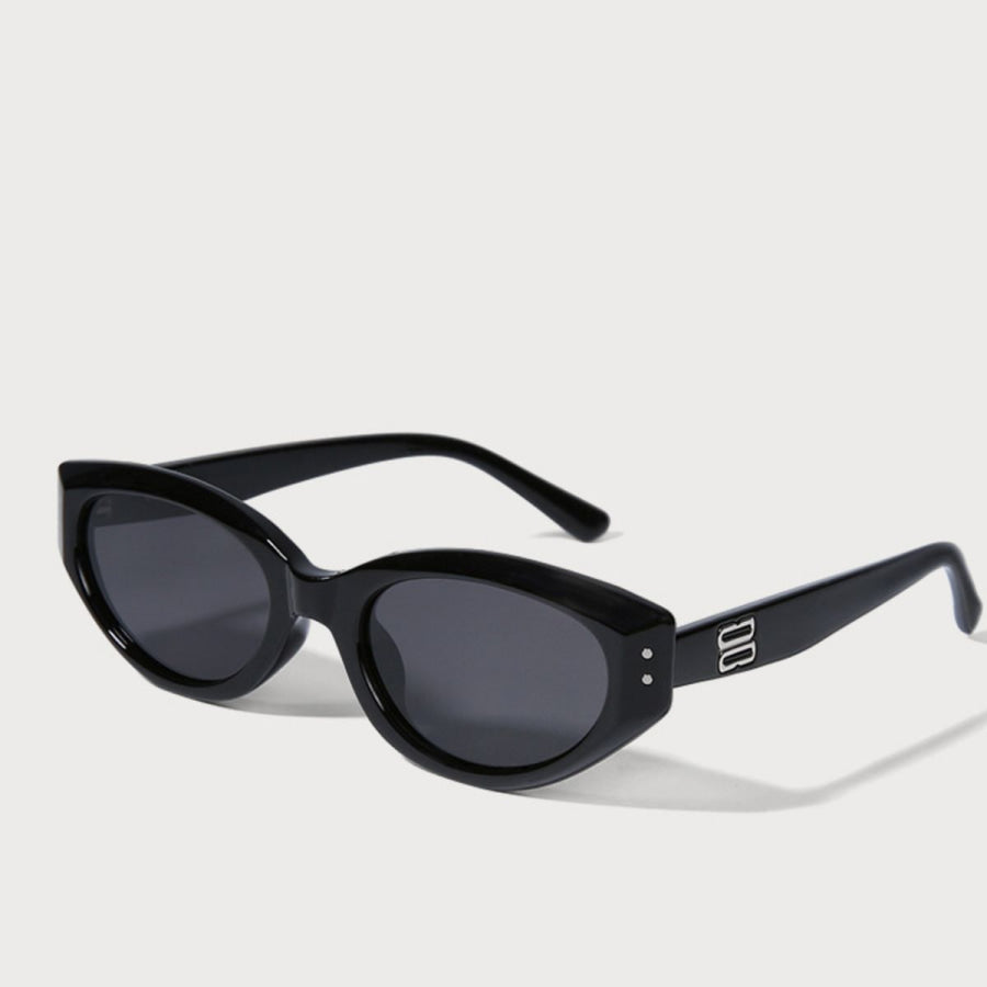 Retro Oval Frame Sunglasses Black / ONESIZE Apparel and Accessories