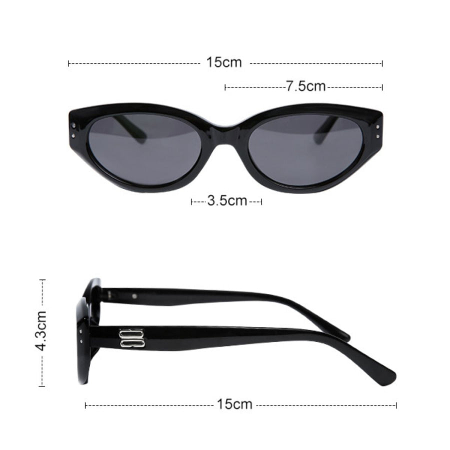 Retro Oval Frame Sunglasses Black / ONESIZE Apparel and Accessories