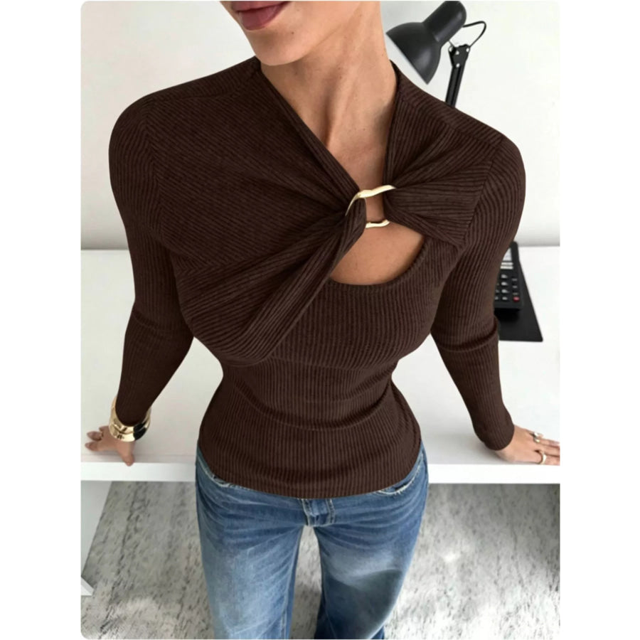 Ribbed Knit Long Sleeve T-Shirt with Metal Ring Cutout Detail