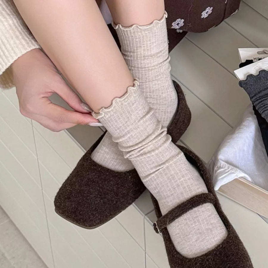 Ribbed Lettuce-Edge Casual Socks Apparel and Accessories