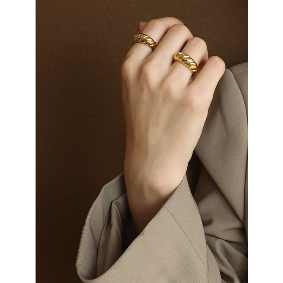 Ribbed Titanium Steel Ring Gold / 6 Apparel and Accessories