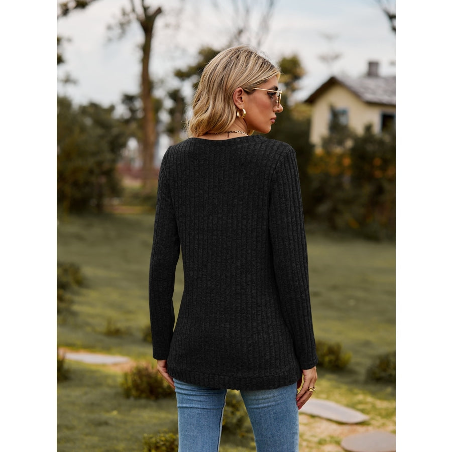 Ribbed V-Neck Long Sleeve Tee