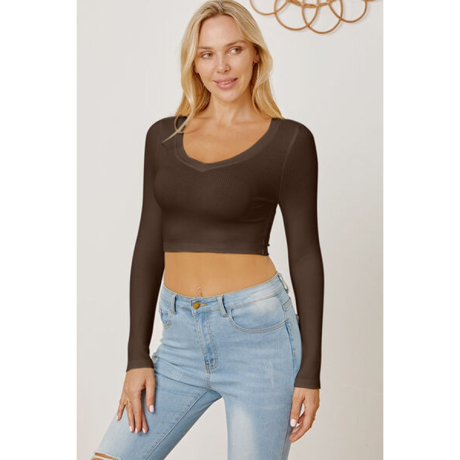 Round Neck Long Sleeve Cropped T-Shirt Chocolate / S Clothing