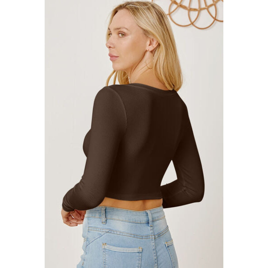 Round Neck Long Sleeve Cropped T-Shirt Clothing