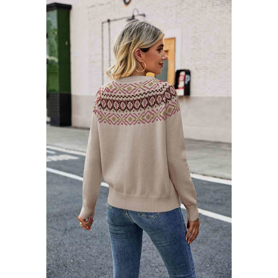 Round Neck Raglan Sleeve Sweater