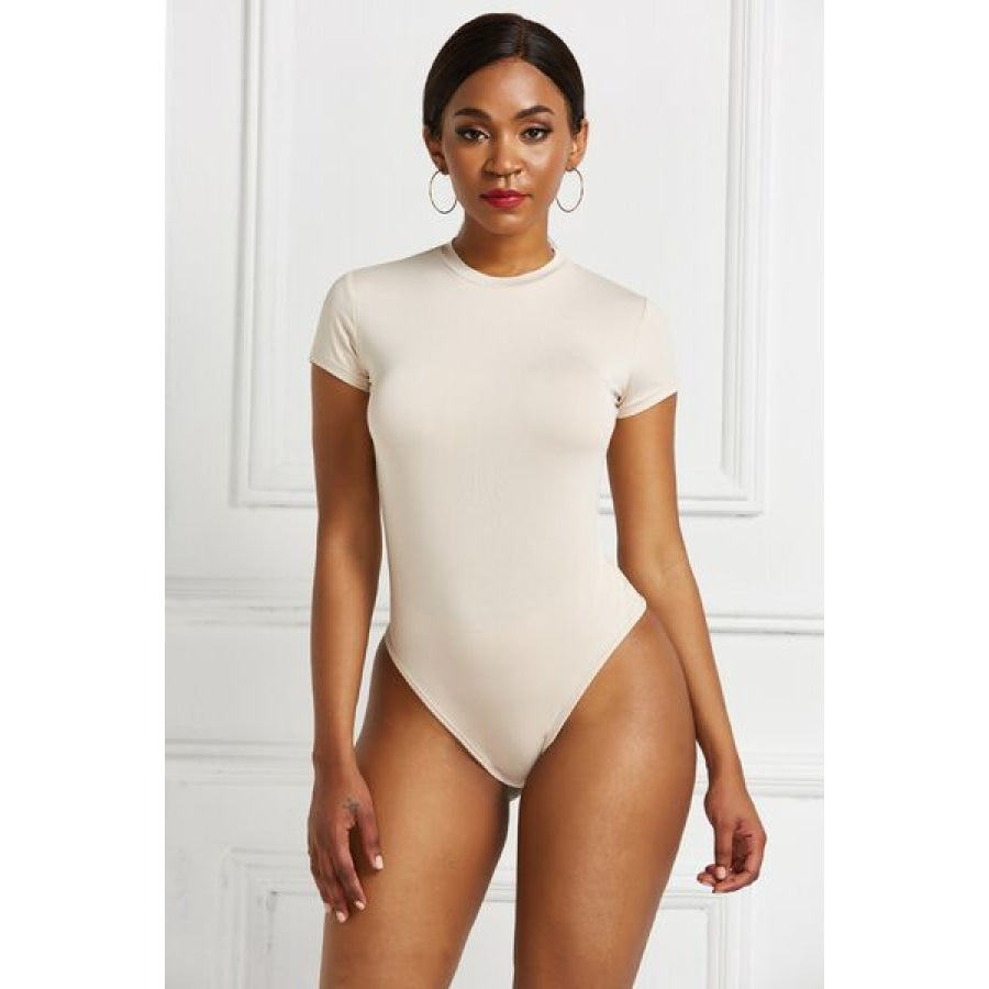 Round Neck Short Sleeve Bodysuit Ivory / S Clothing