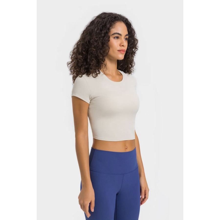 Round Neck Short Sleeve Cropped Sports T-Shirt