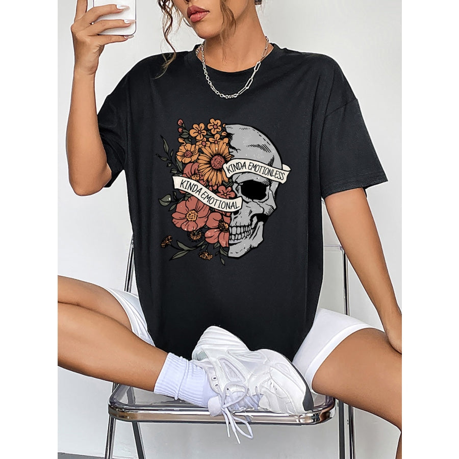 Round Neck Short Sleeve Graphic T-Shirt